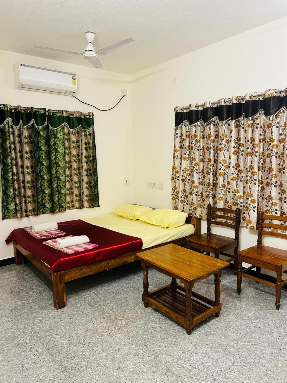 Lotus Garden Guest House Auroville Exterior photo